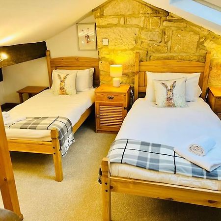 Otley Cottage ภายนอก รูปภาพ