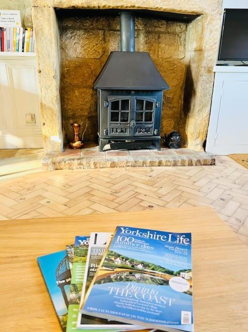 Otley Cottage ภายนอก รูปภาพ