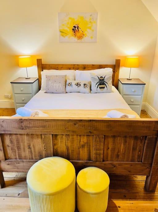 Otley Cottage ภายนอก รูปภาพ