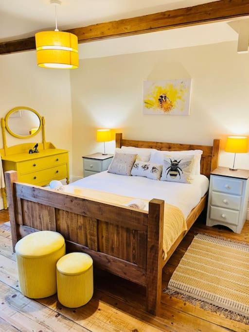 Otley Cottage ภายนอก รูปภาพ