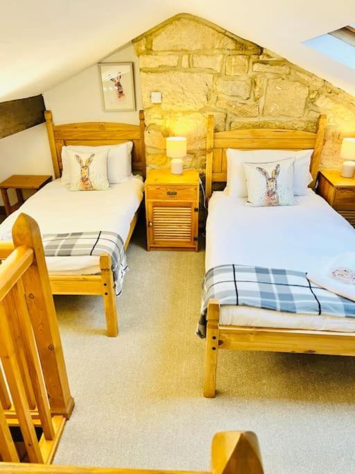Otley Cottage ภายนอก รูปภาพ